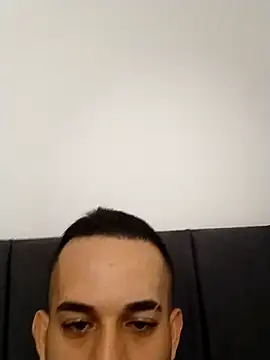 Snapshot of hazarcannn chatting on November 26, 7:14 pm hazarcannn online show from November 26, 7:14 pm