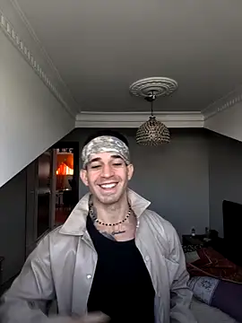 hazarcannn online show from March 9, 9:24 am