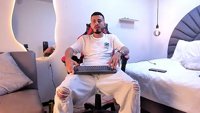 MatthewCullen online show from March 7, 8:21 am