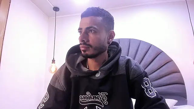 MatthewCullen online show from February 3, 2:53 am