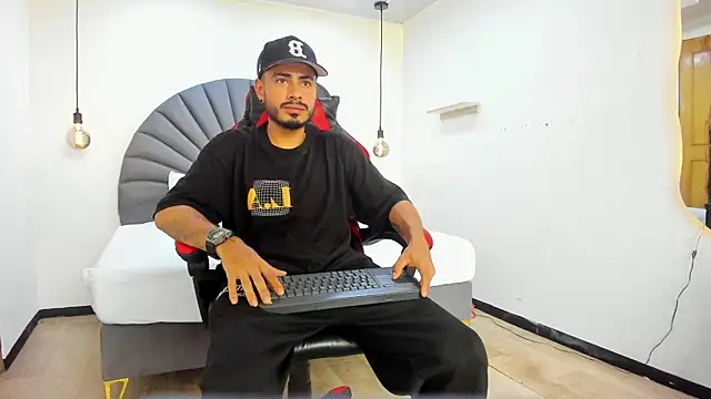 MatthewCullen online show from February 7, 7:55 pm