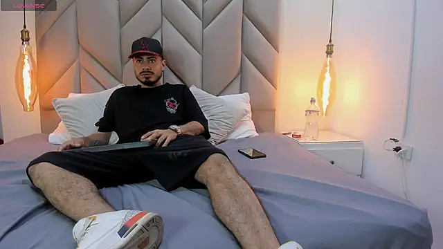 MatthewCullen online show from April 9, 7:09 pm