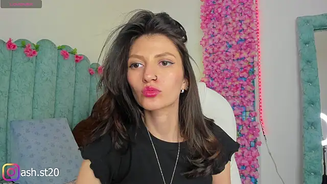 Ash 20  online show from April 13, 7:51 pm