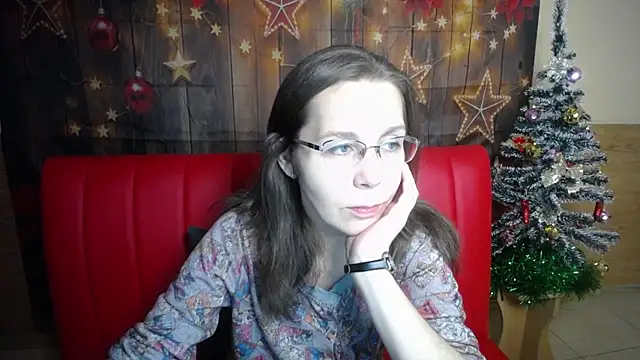 DaisyEdit online show from December 21, 6:15 am