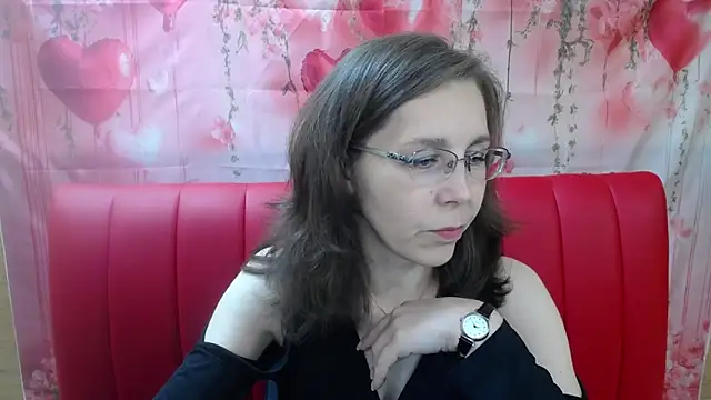 DaisyEdit online show from April 12, 5:22 am