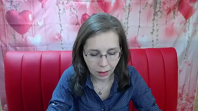 DaisyEdit online show from April 19, 5:19 am