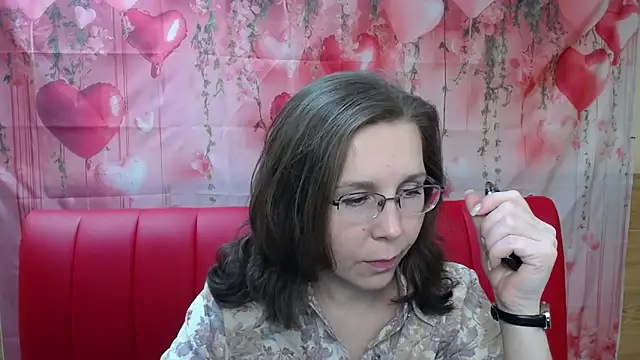 DaisyEdit online show from March 21, 6:25 am