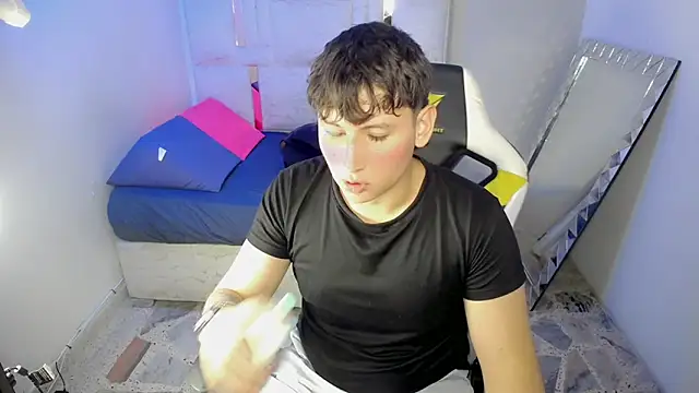 d moneyy  online show from December 23, 3:28 am