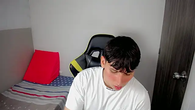 d moneyy  online show from February 23, 3:41 am