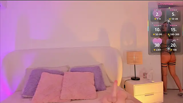 amaia foxx online show from December 15, 12:55 pm