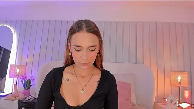 Snapshot of amaia_foxx chatting on May 25, 2:27 pm amaia foxx online show from May 25, 2:27 pm