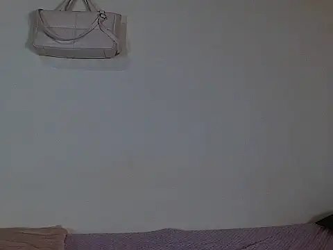 SiennaLorens online show from May 28, 12:18 am