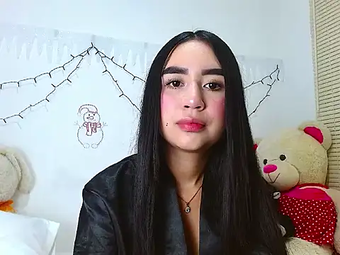 SiennaLorens online show from December 20, 2:09 pm