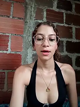 Vanneskk online show from February 19, 7:44 pm