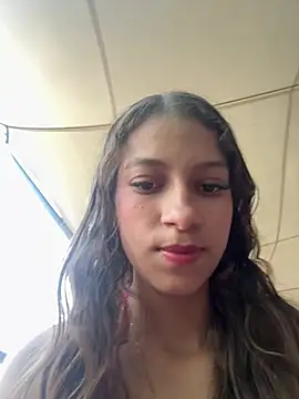 Vanneskk online show from March 26, 9:02 pm