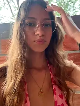 Snapshot of Vanneskk chatting on December 1, 2:29 pm Vanneskk online show from December 1, 2:29 pm