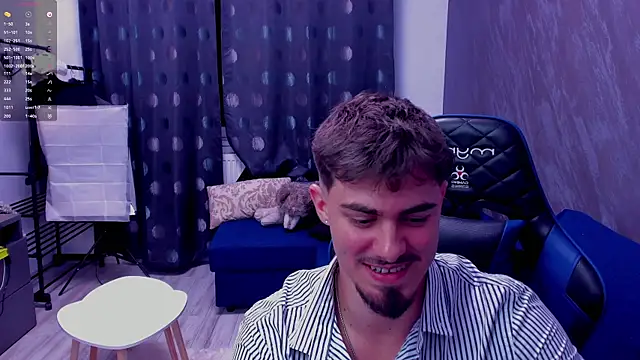 greekgod199 online show from June 7, 9:31 pm