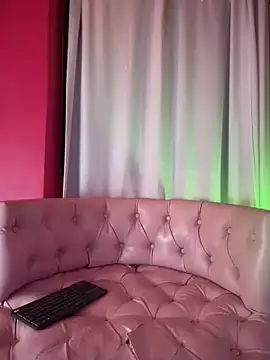 ZoeyFierce online show from March 9, 1:14 pm