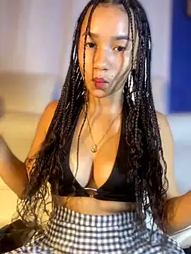 Snapshot of ZoeyFierce chatting on May 9, 11:30 pm ZoeyFierce online show from May 9, 11:30 pm