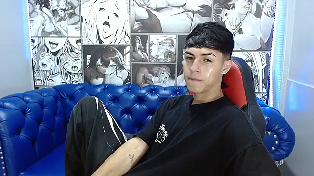 Ethan Jamees online show from February 9, 2:04 pm