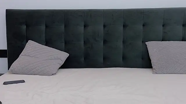 AnnaBenet online show from December 16, 4:55 pm