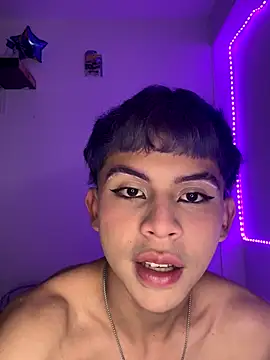 Prince Apolo online show from December 22, 4:01 am