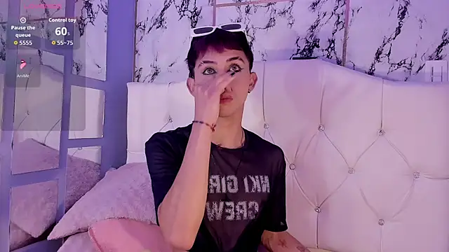 Prince Apolo online show from January 5, 7:50 pm