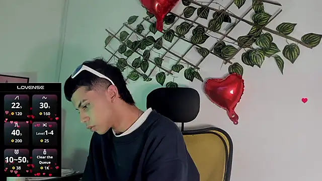 Prince Apolo online show from February 13, 8:42 pm