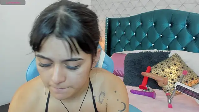 Snapshot of Valery_jame chatting on June 30, 7:25 pm Valery jame online show from June 30, 7:25 pm