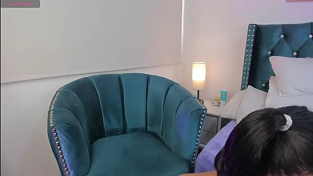 Valery jame online show from December 17, 7:30 pm