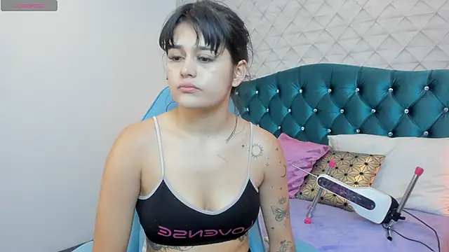 Snapshot of Valery_jame chatting on June 26, 8:03 pm Valery jame online show from June 26, 8:03 pm