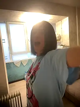 Snapshot of Suzanna25 chatting on November 27, 11:21 am Suzanna25 online show from November 27, 11:21 am