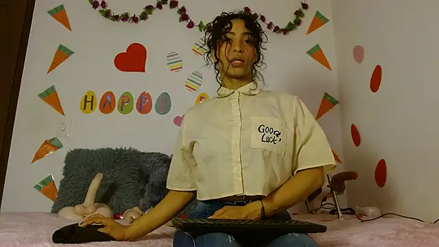 MarillynMorgan online show from April 24, 2:19 pm