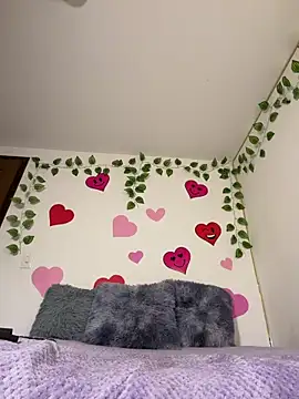 MarillynMorgan online show from May 17, 6:52 pm