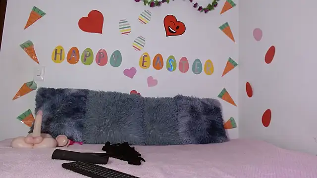 MarillynMorgan online show from April 14, 5:18 pm