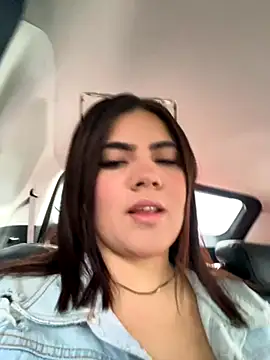 valenhill online show from December 1, 2:07 pm