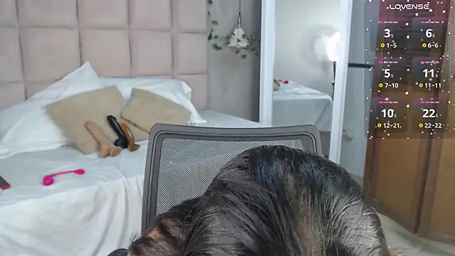 KaylaVonn online show from January 13, 3:43 am