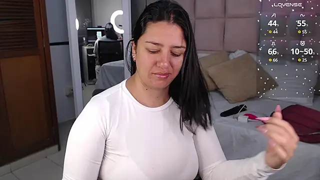 KaylaVonn online show from January 8, 4:29 am