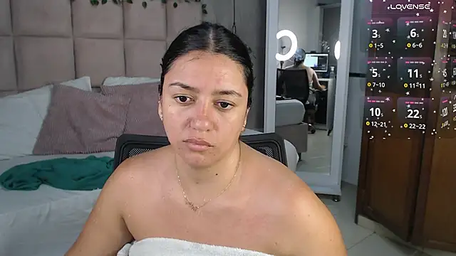 KaylaVonn online show from February 9, 4:21 am