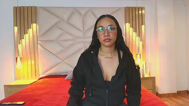 coraline vera online show from February 4, 3:23 am