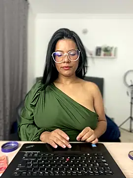 CATHA EF online show from January 8, 9:43 pm