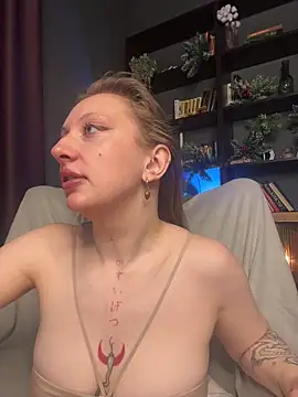 Helga vibe online show from December 14, 5:57 am