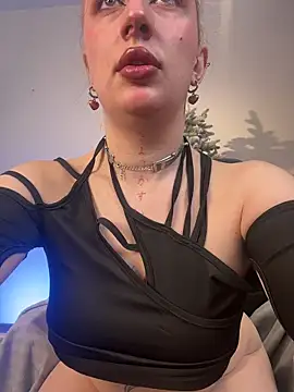 Helga vibe online show from December 15, 6:08 am