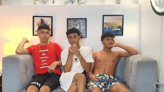 COUPLES BOYS online show from February 15, 1:28 am