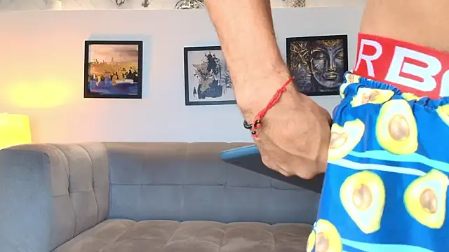 COUPLES BOYS online show from March 5, 1:24 am