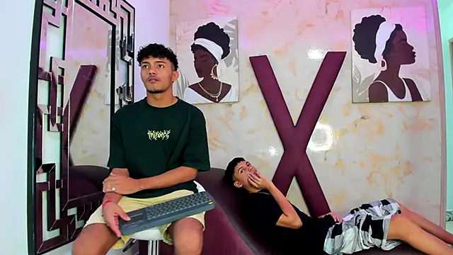 COUPLES BOYS online show from February 20, 1:24 am