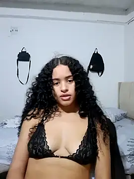 Snapshot of Shelsyhottt chatting on December 2, 11:17 pm Shelsyhottt online show from December 2, 11:17 pm