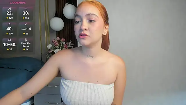 AliceHills  online show from January 7, 12:43 pm