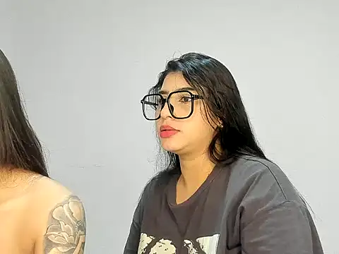 ROUS SWEET  online show from November 28, 3:28 am