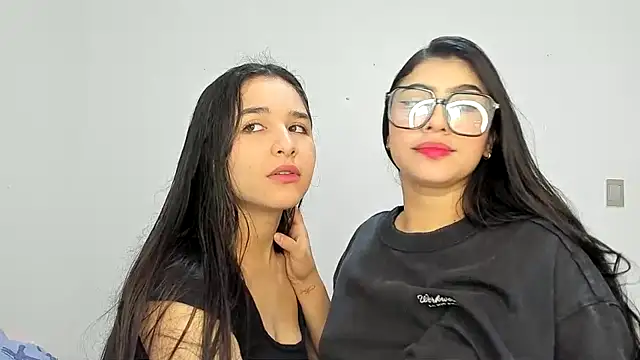 ROUS SWEET  online show from December 15, 3:51 pm